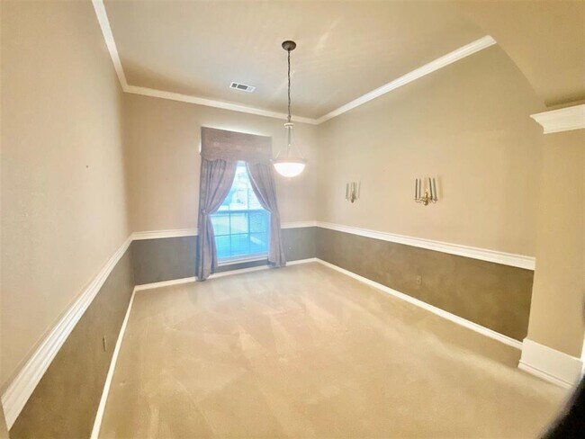 Building Photo - 3640 Grayson Ln