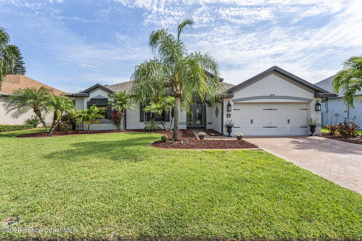 Foto principal - 4650 Chardonnay Dr