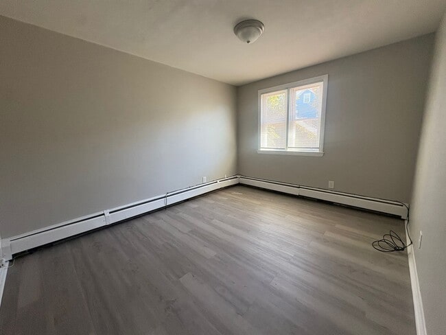 Building Photo - 1463 Dixwell Ave