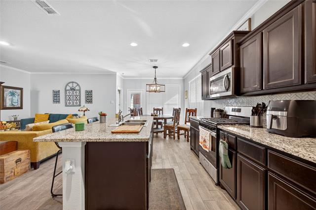 Foto del edificio - 9713 Fallston Dr