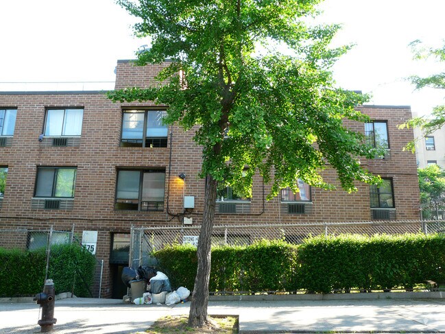 Building Photo - Rainbow Plaza Associates