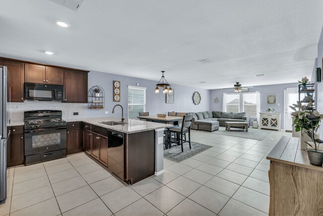 Building Photo - 2625 Turtle Dove Dr