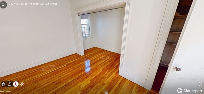 Building Photo - 8 Walbridge St