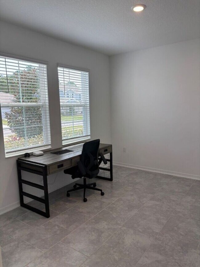 Building Photo - FOR RENT THE PARKS AT EDGEWATER!