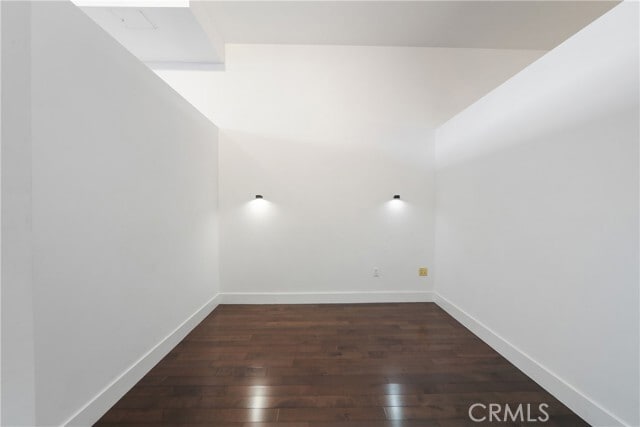 Foto del edificio - 433 Pine Ave