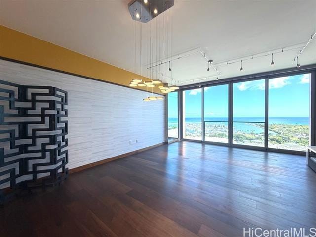 Building Photo - 1555 Kapiolani Blvd