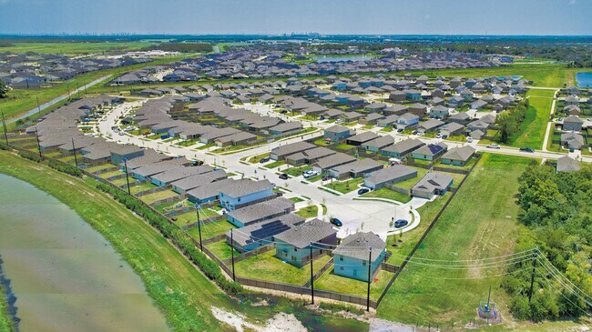 Foto del edificio - 4207 Palmetto Grv Ln