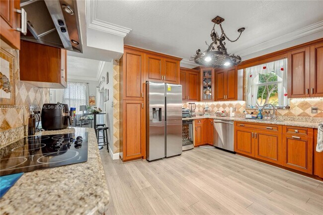 Foto del edificio - 5309 SW 133rd Ave