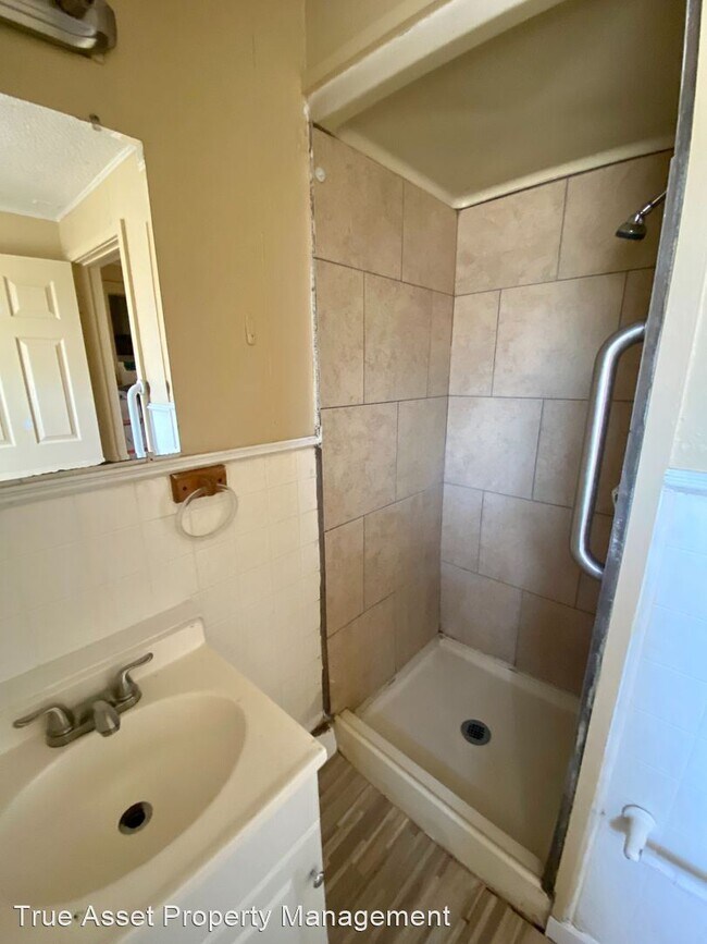 Foto del edificio - 1 br, 1 bath House - 2607 Ave. W