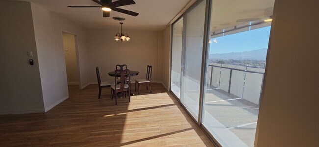 Foto del edificio - Adorable 1 bedroom, 1 bath Condo near UTEP!
