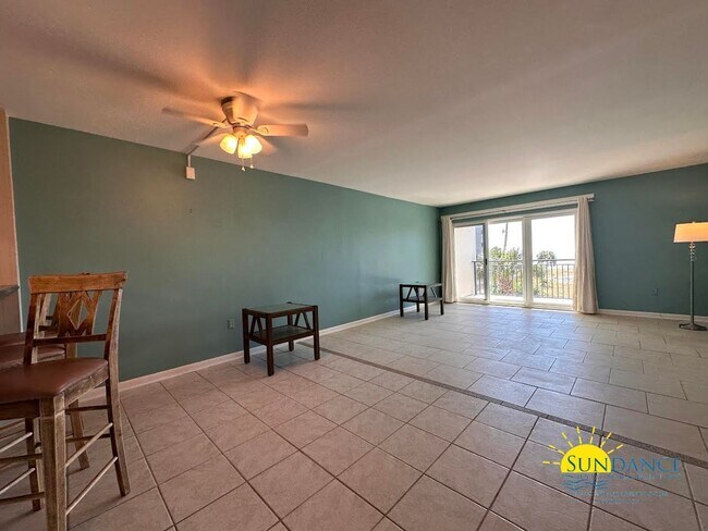 Foto del edificio - Gulf-Front 2 Bedroom Condo in Fort Walton Beach!
