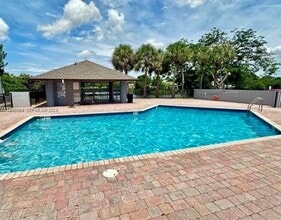 Building Photo - 7405 SW 152nd Ave