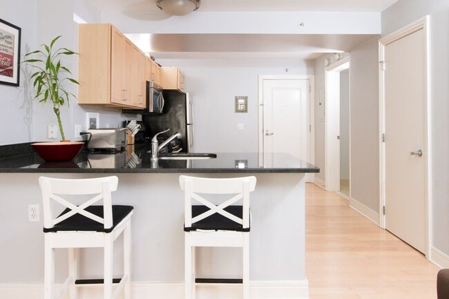 Building Photo - 800 4th St SW