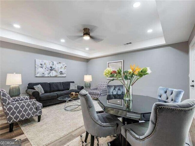 Foto del edificio - 4561 Chelton Ct SE