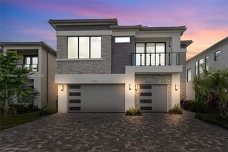 Building Photo - 8095 Crystal Downs Ave