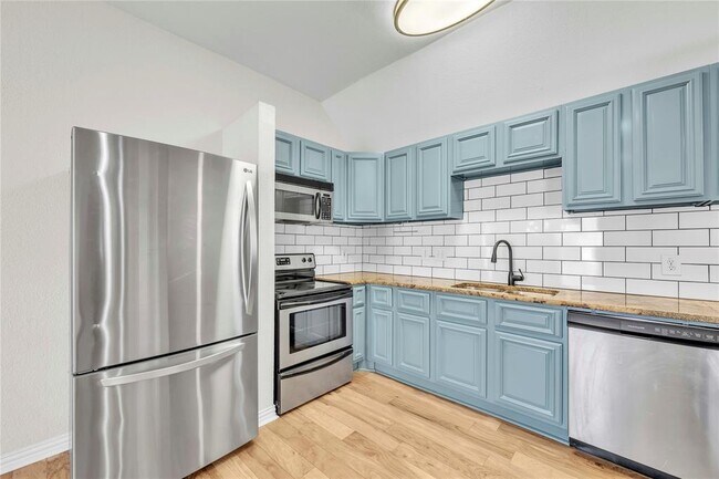 Foto del edificio - 2403 S 3rd St