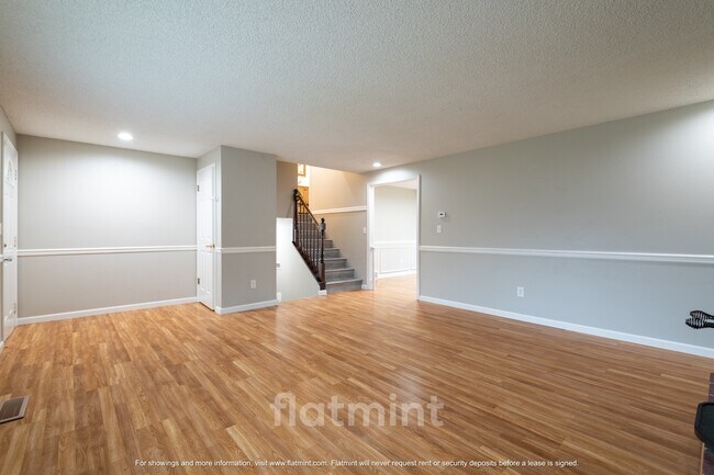 Foto del edificio - 2508 104th Pl SE