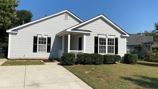 Building Photo - 4849 Silverdene St