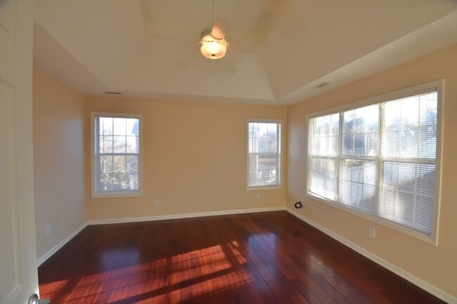 Building Photo - 118 Ashland Grv