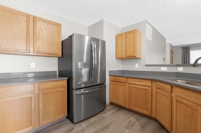 Building Photo - 6036 Pennington Creek Dr