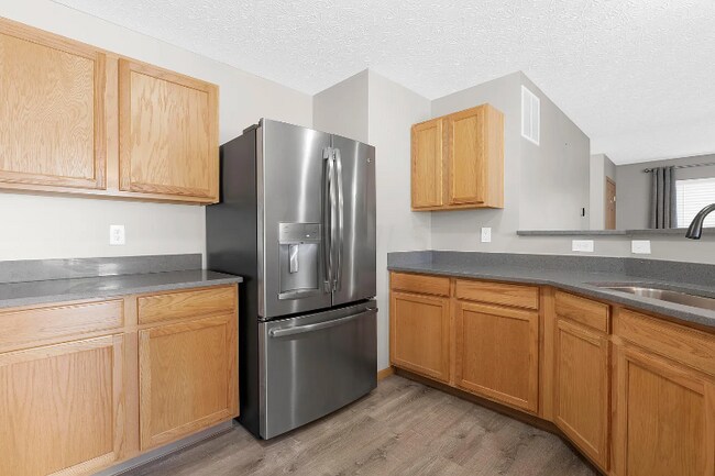 Foto del edificio - 6036 Pennington Creek Dr