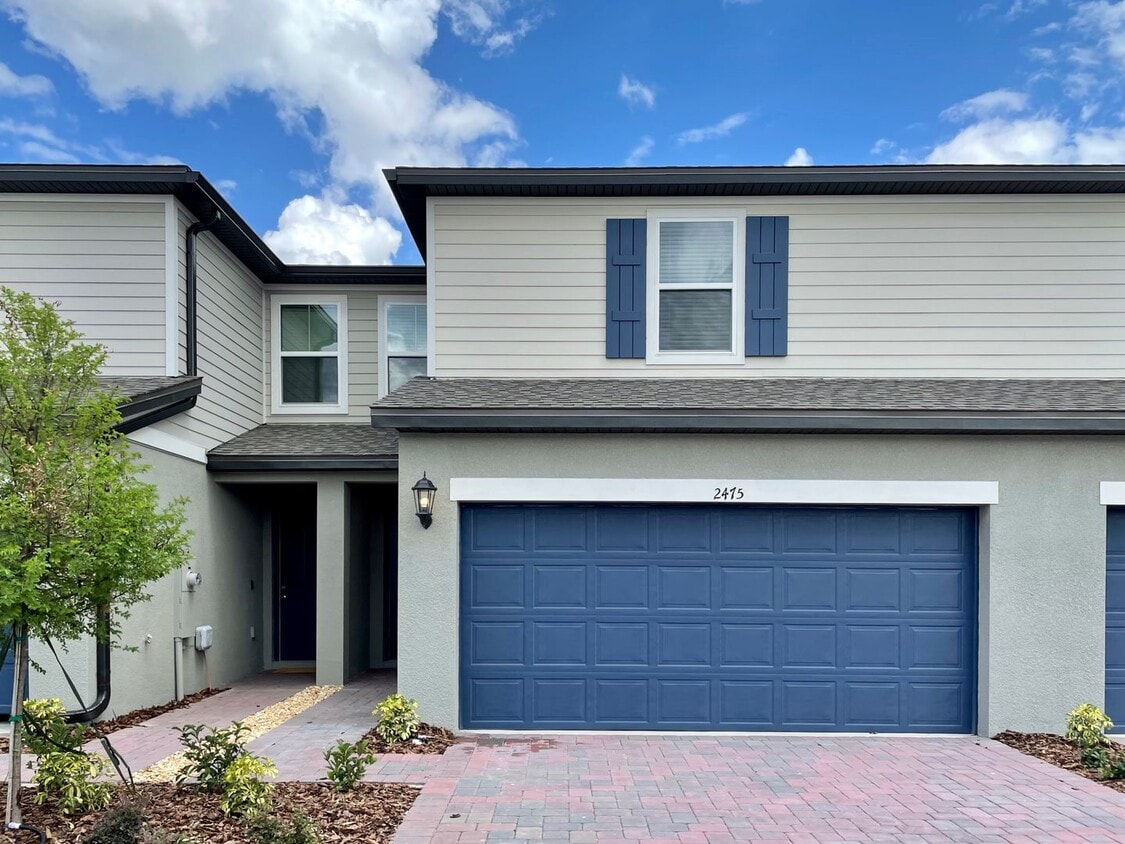 Primary Photo - 3 Bedroom, 2.5 Bath Town Home in Greens at...