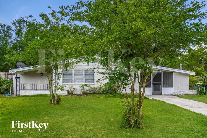 Foto principal - 7940 Fresca St