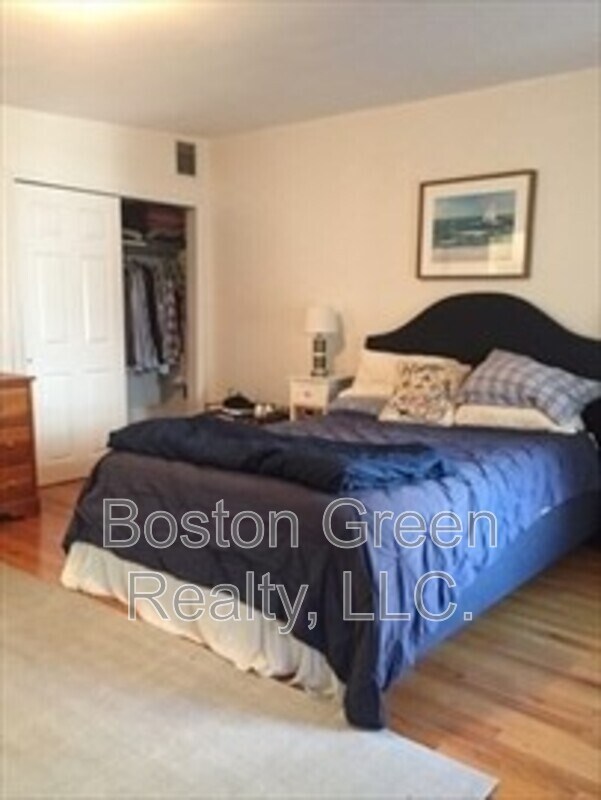 Foto del edificio - 652 Dorchester Ave