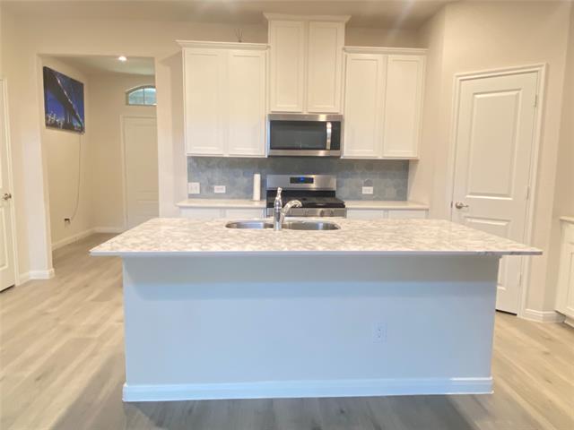 Building Photo - 10218 Gray Barrel Dr