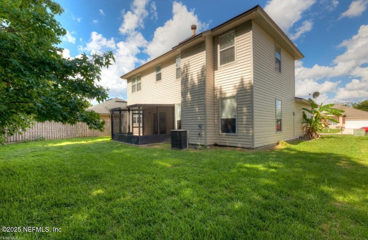 Foto del edificio - 6481 Skyler Jean Dr