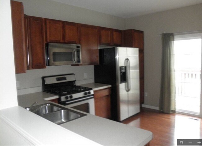Foto del edificio - 44721 Ellery Ln