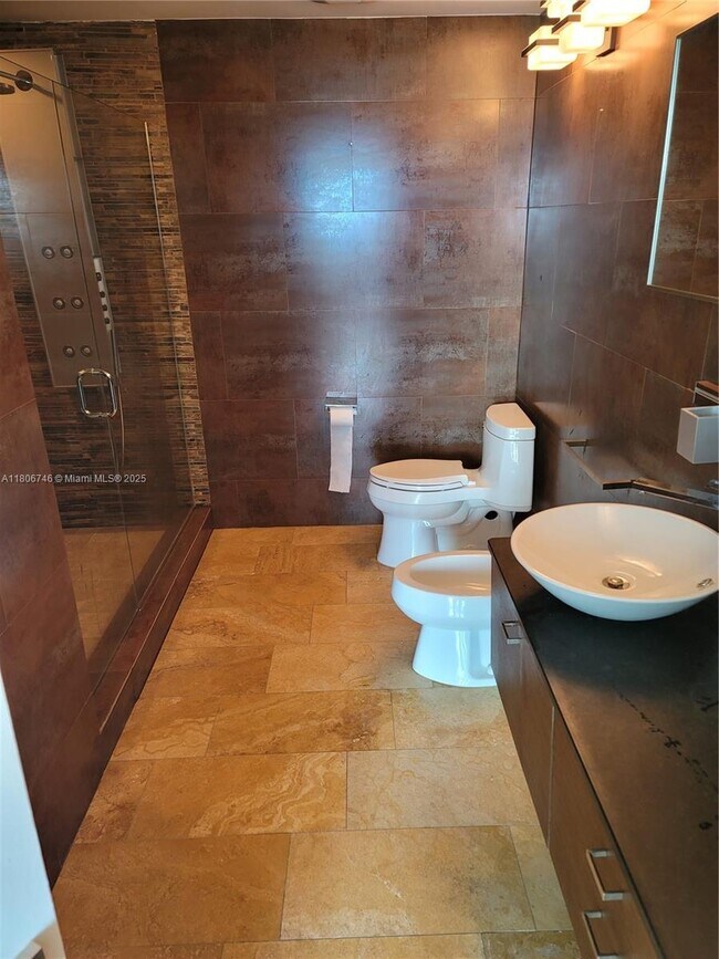 Foto del edificio - 888 Biscayne Blvd