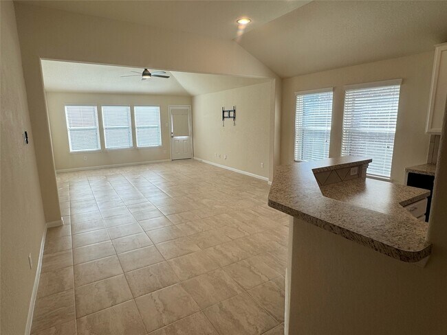 Foto del edificio - 18323 Spruce Tree Line Trl