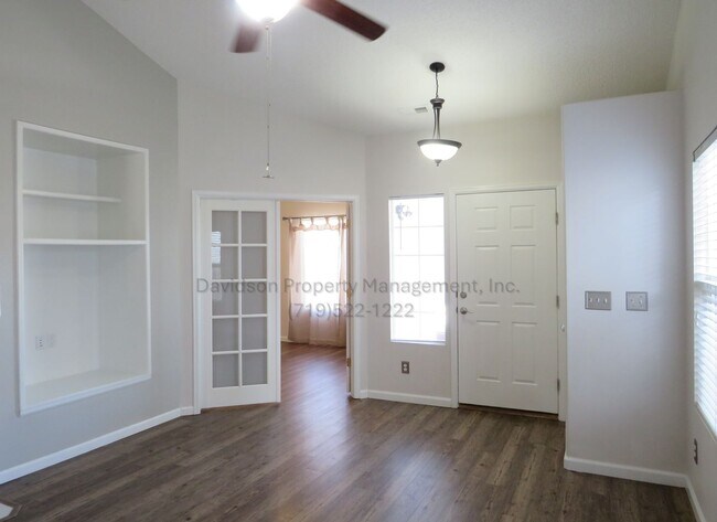Foto del edificio - Cozy 3 Bedroom House in East Fountain Valley