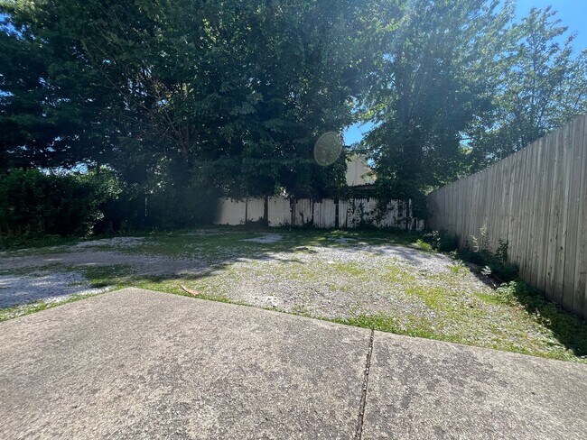 Foto del edificio - 1285 Cook Ave