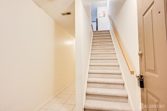 Building Photo - 10 Guisborough Way