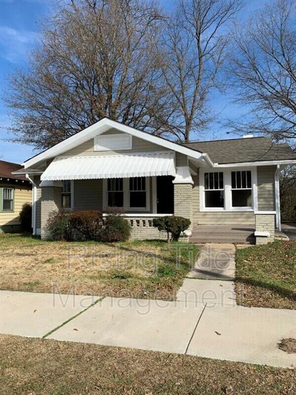 Building Photo - 225 75th St N