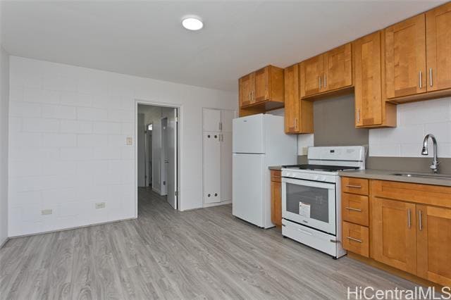 Building Photo - 931 Hikina Ln