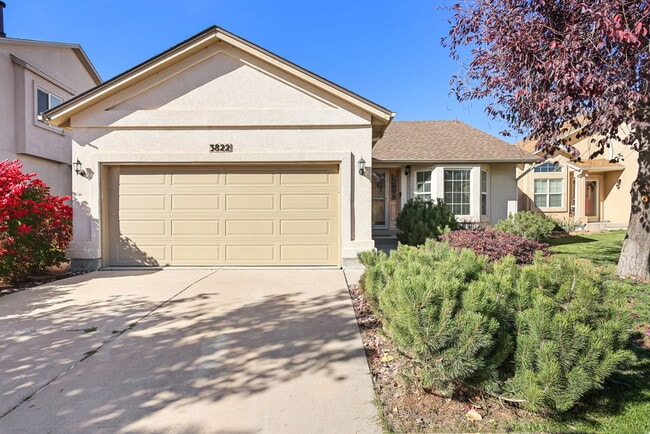 Building Photo - 3822 Pronghorn Meadows Cir