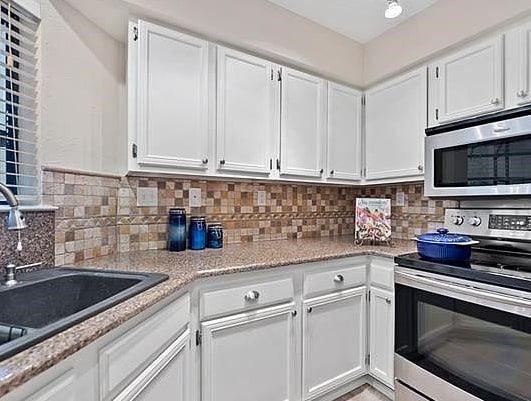 Foto del edificio - 16301 Ledgemont Ln