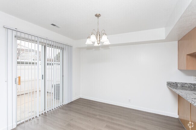 3 habitaciones, 2 baños - 140 m² - Comedor - Stonebridge Apartments