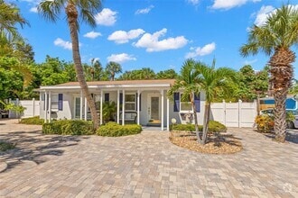 Building Photo - 6872 Gulf Winds Dr