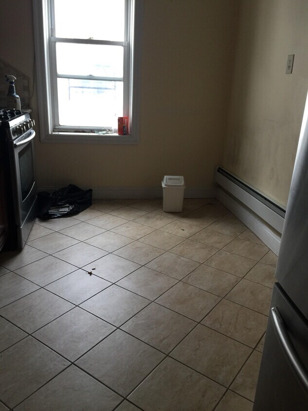 Primary Photo - 2118 Bay Ridge Pky