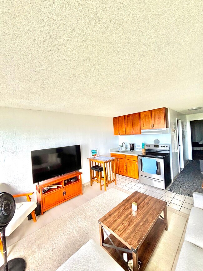 Foto del edificio - 85-175-175 Farrington Hwy