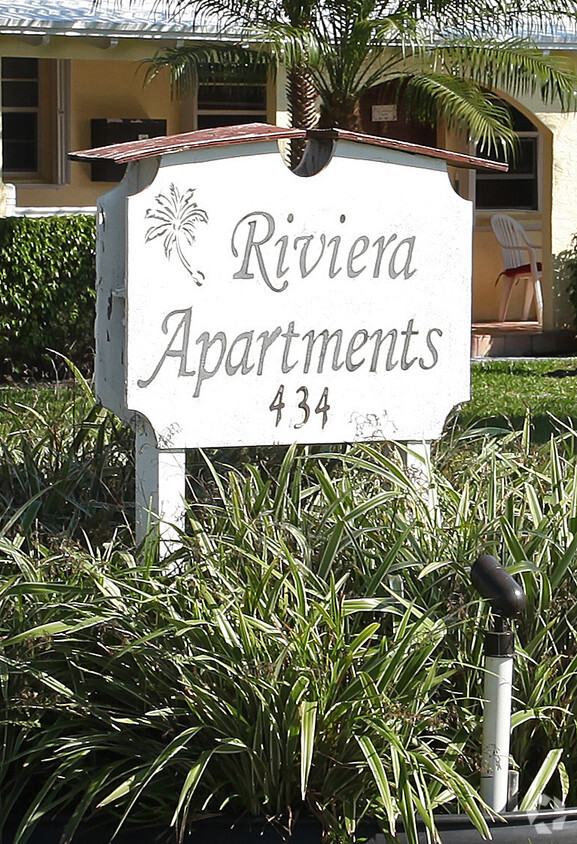 Building Photo - Rivieria Apartments