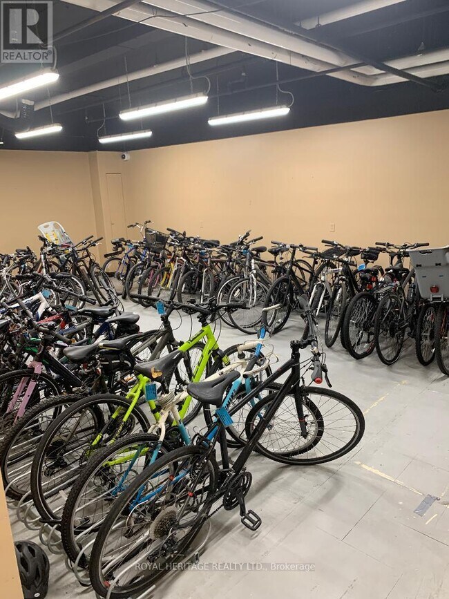 Building Photo - 270 Scarlett Rd