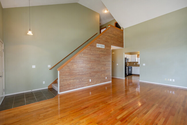 Building Photo - 794 Bayfield Rd