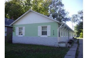 Primary Photo - 715 W 13th St
