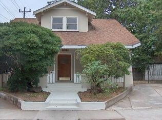 Building Photo - Great two story house