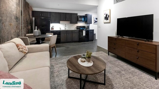 Building Photo - 99 S Front St